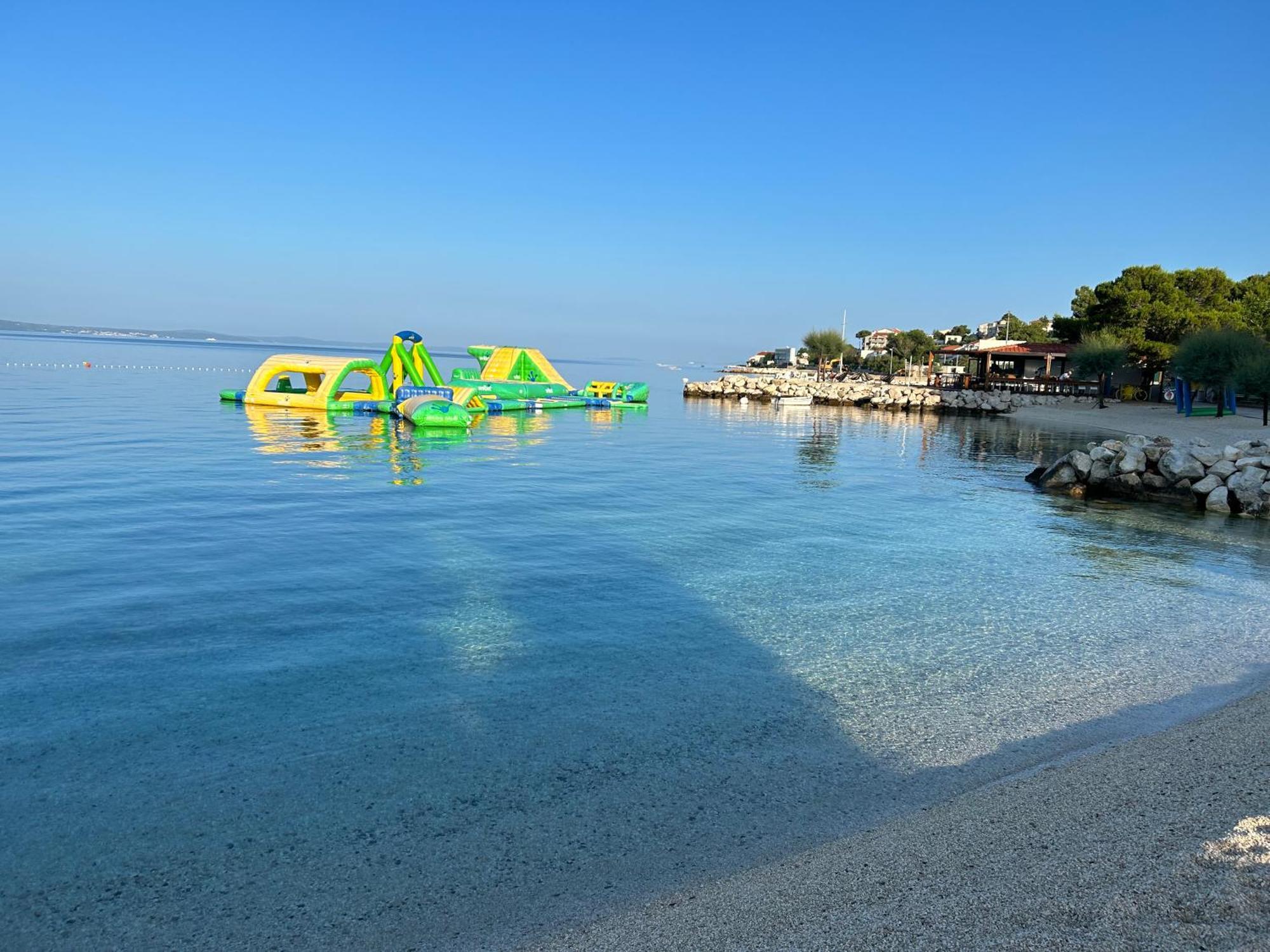 Apartment Nova 4* Dugi Rat Luaran gambar